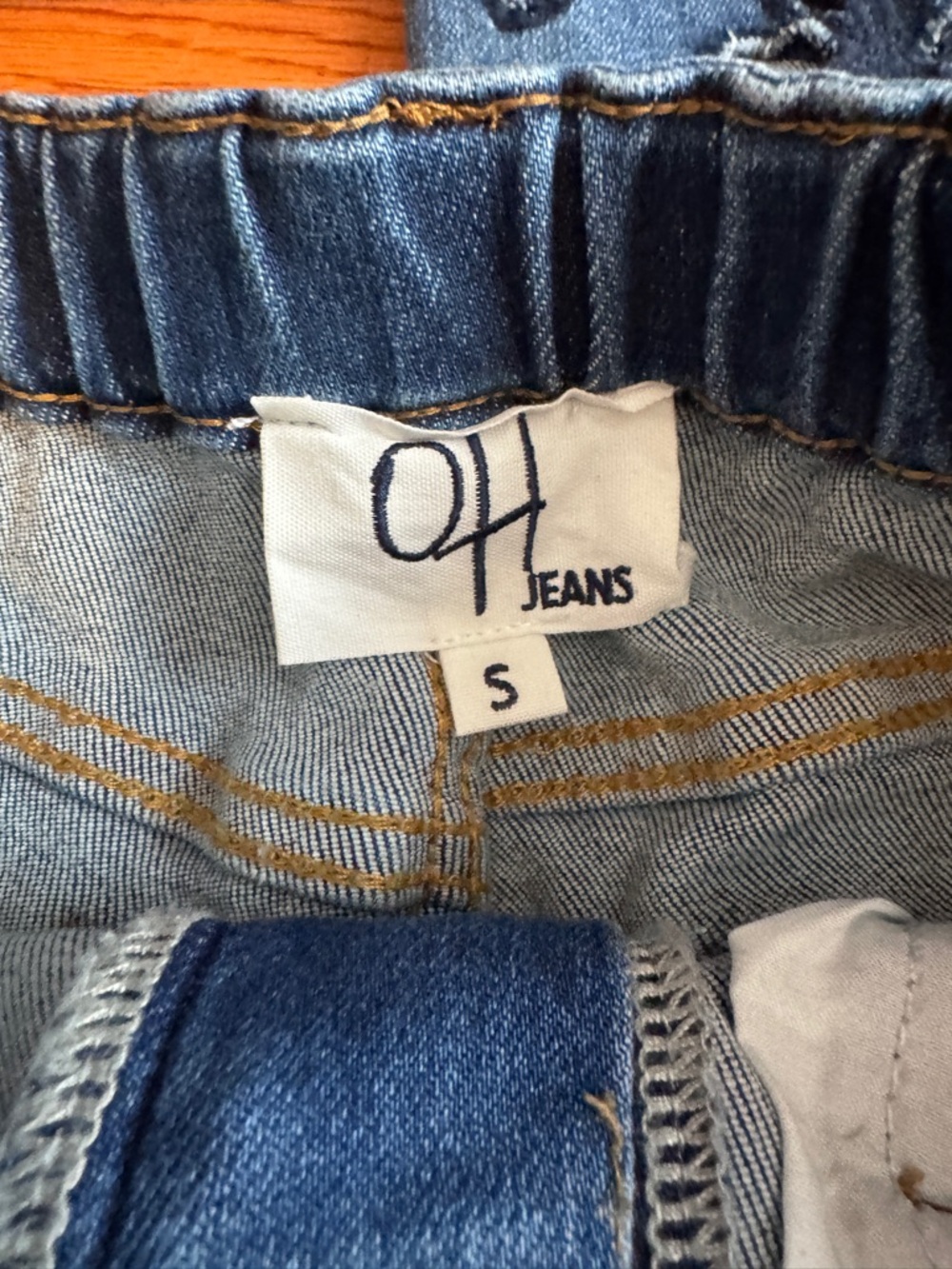 NEW Oli & Hali Washed Floral Cutout Scalloped Hem Wide Leg Jeans - Picture 11 of 11